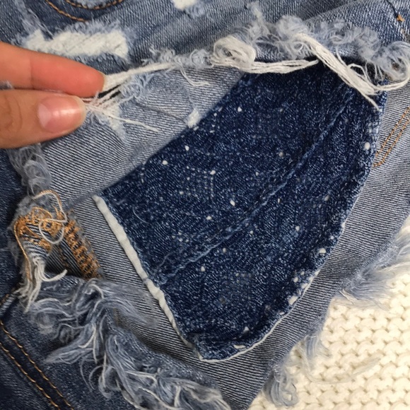 American Eagle Outfitters Shorts - Picture 3 of 5